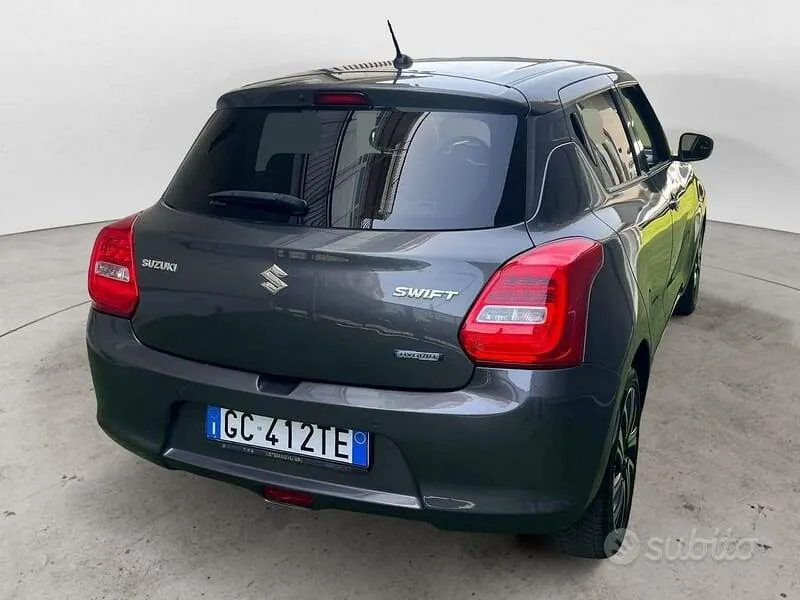 Suzuki Swift 2021 photo 3
