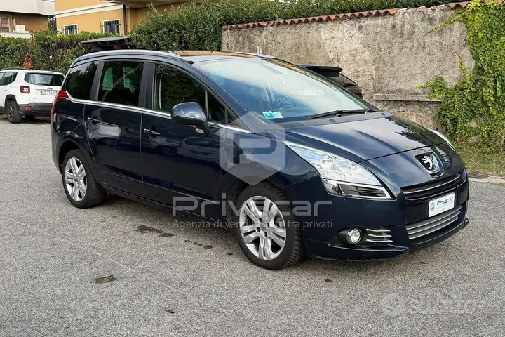 Peugeot 5008 2013 photo 3