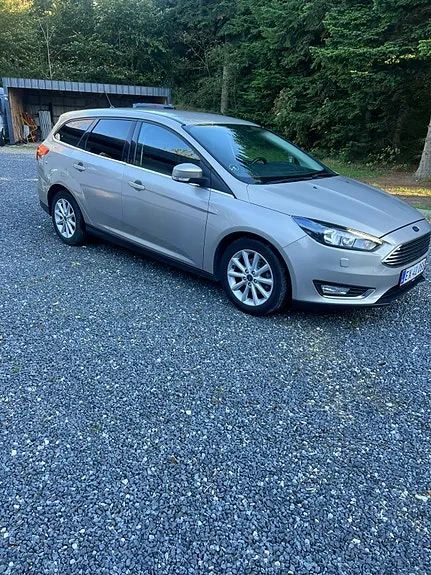 Ford Focus 2017 photo 2