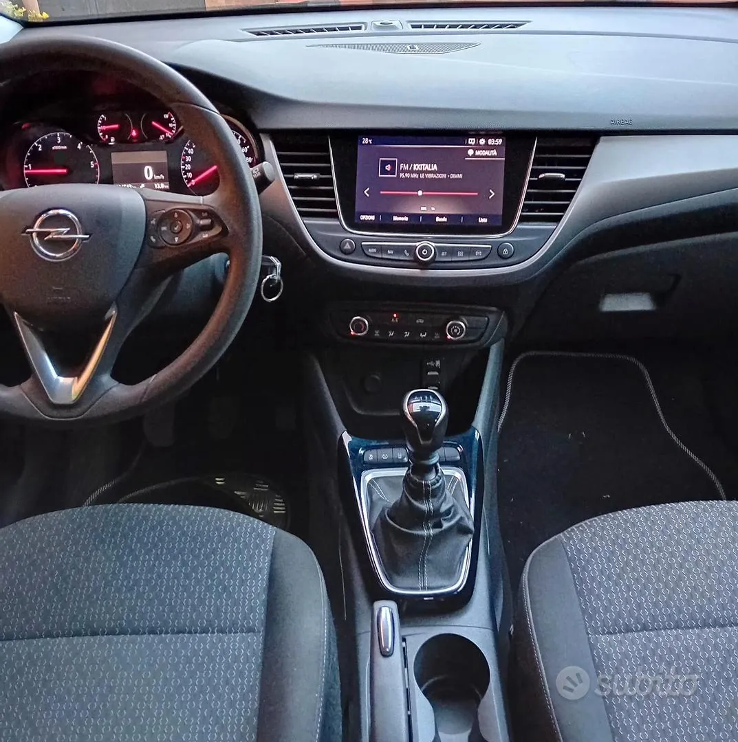 Opel Crossland X 2018 photo 5