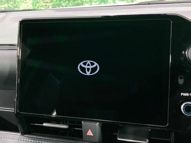 Toyota Voxzie Hybrid S-Z 2024 photo 4