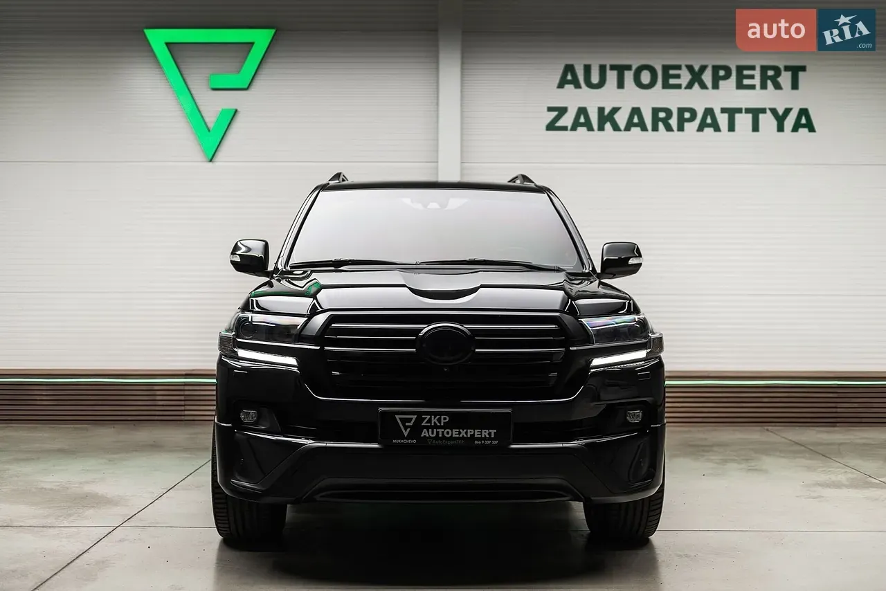 Toyota Land Cruiser 2017 photo 3