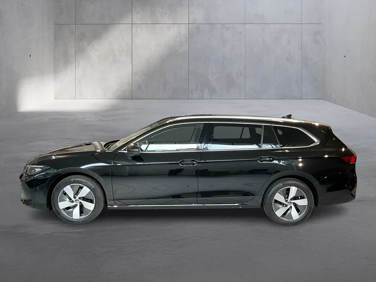 Volkswagen Passat 2025 photo 2
