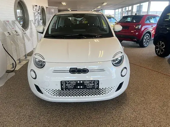 Fiat 500E 2024 photo 2
