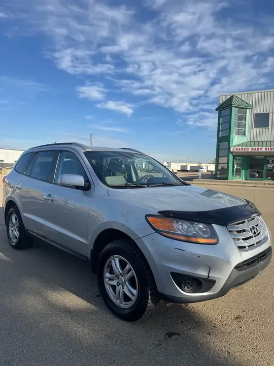 Hyundai Santa Fe 2010 photo 2