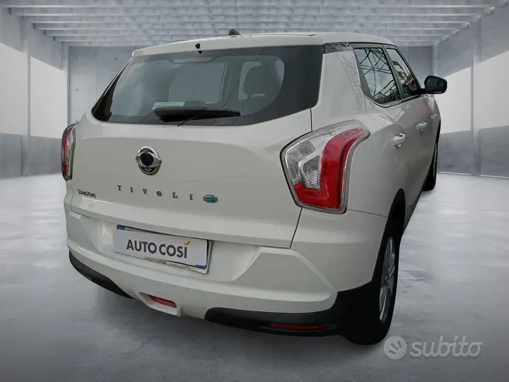 KG Mobility Tivoli 2015 photo 4