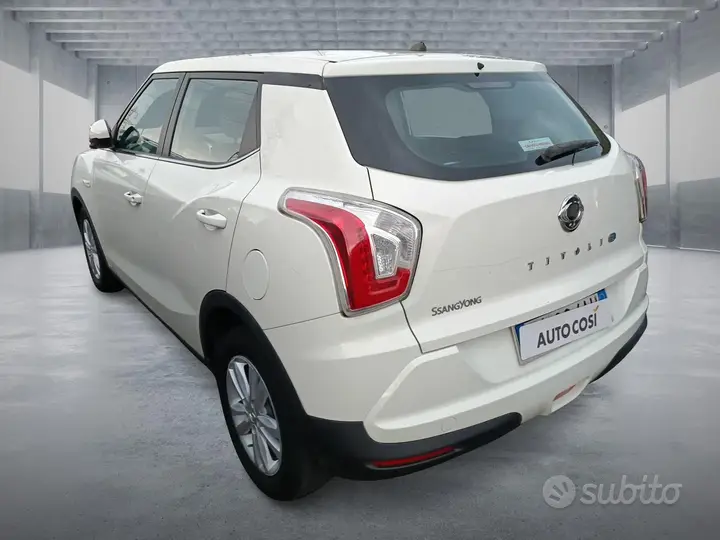 KG Mobility Tivoli 2015 photo 5