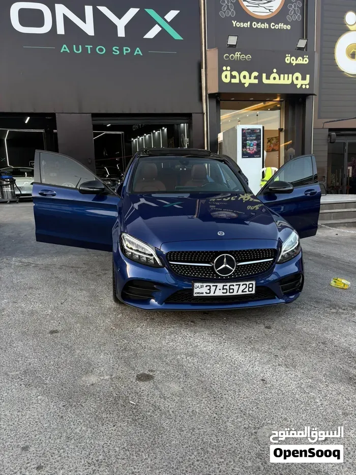Mercedes-Benz C-Class 2019 photo 2