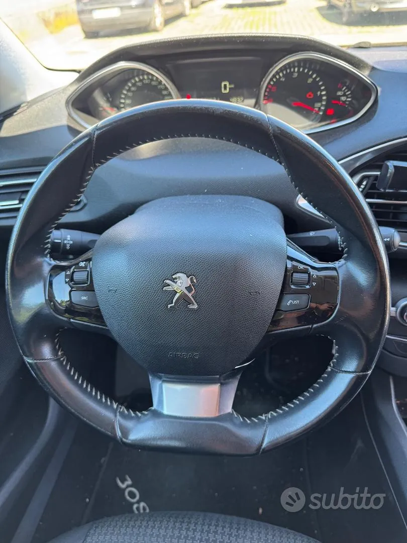 Peugeot 308 2018 photo 5