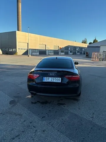 Audi A5 2009 photo 5