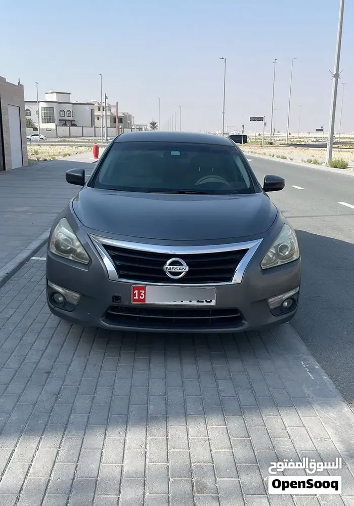 Nissan Altima 2015 photo 2
