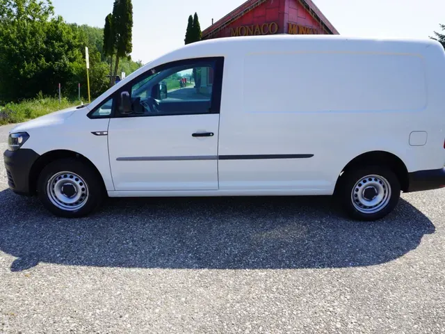 Volkswagen Caddy 2016 photo 2