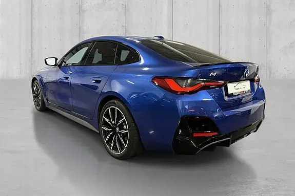 BMW I4 2023 photo 5