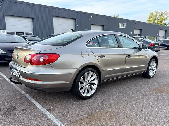 Volkswagen Passat Cc 2011 photo 5