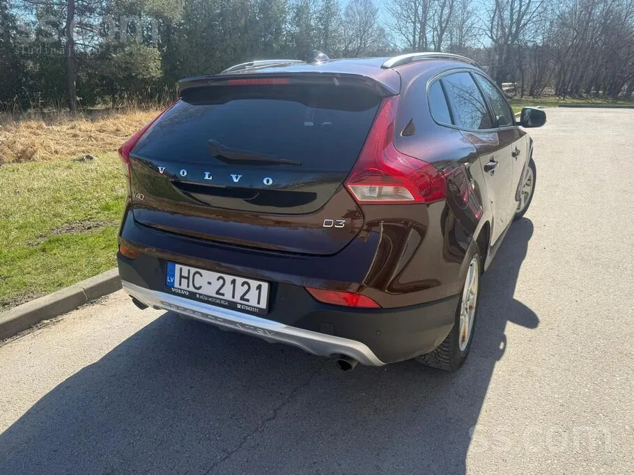 Volvo V40 2016 photo 3