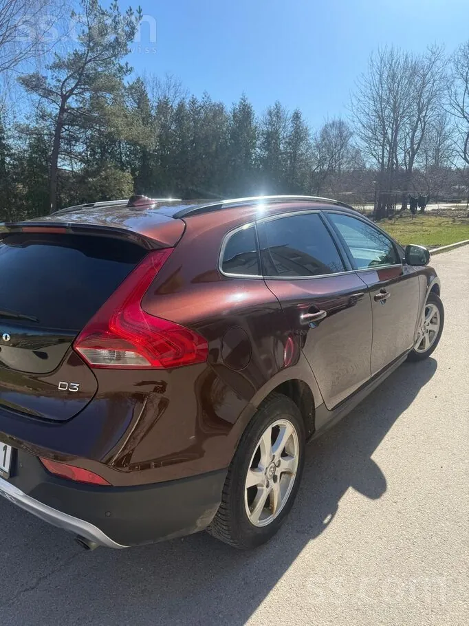 Volvo V40 2016 photo 2