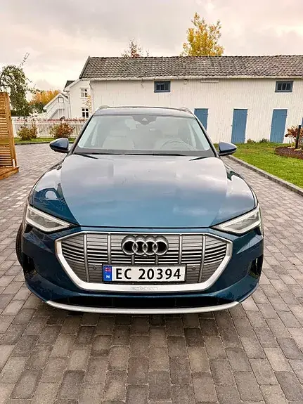 Audi E-Tron 2021 photo 4