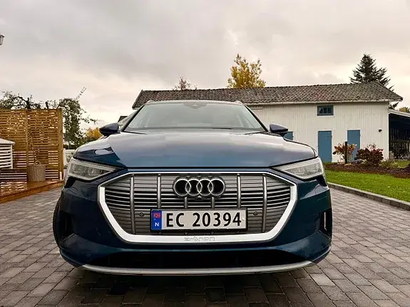 Audi E-Tron 2021 photo 3