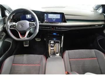 Volkswagen Golf 2023 photo 3