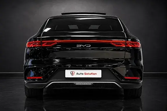BYD Han 2023 photo 4
