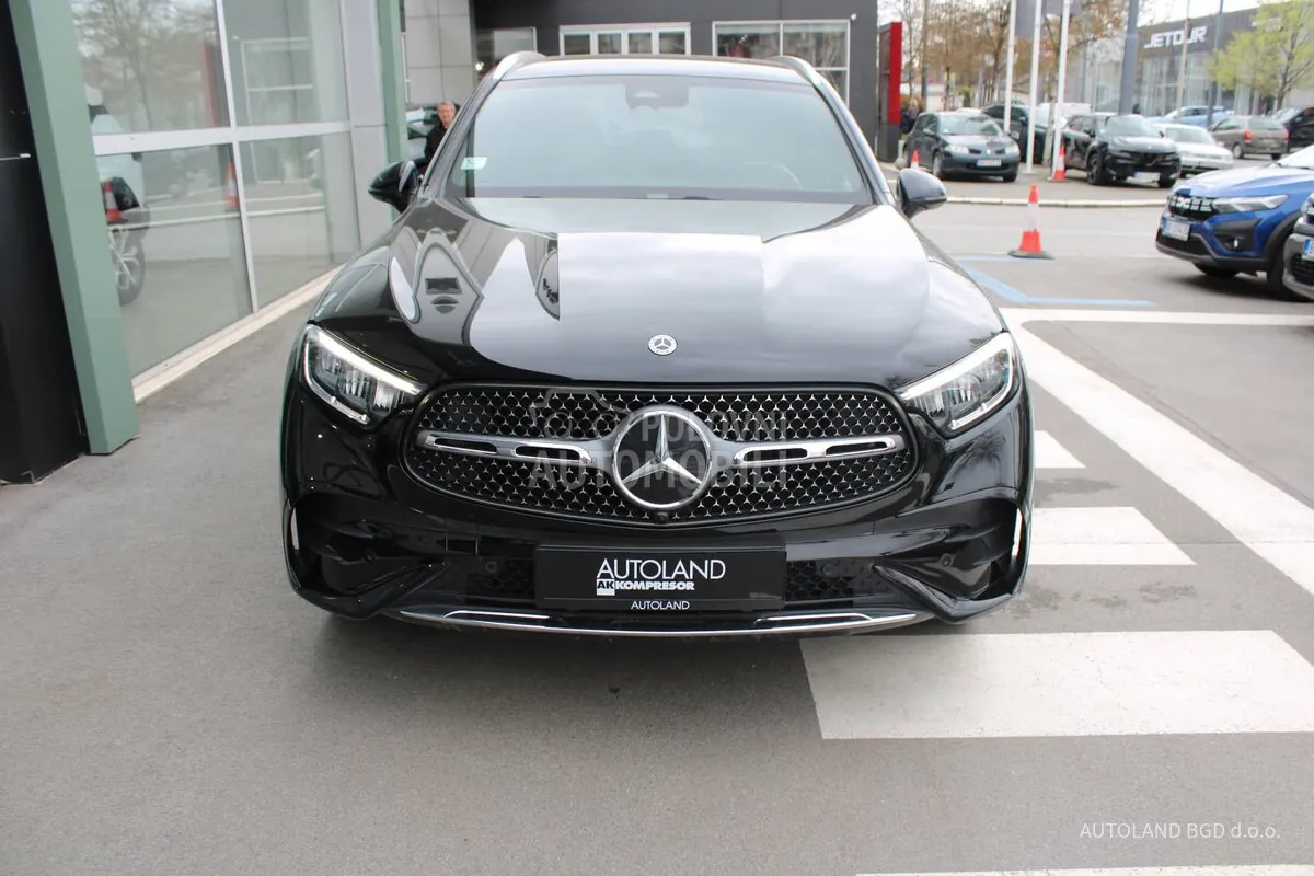 Mercedes-Benz Glc 220 2023 photo 2
