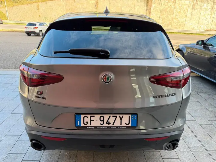 Alfa Romeo Stelvio 2021 photo 5