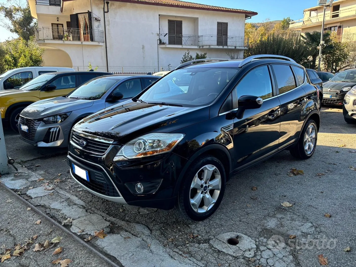 Ford Kuga 2010 photo 2