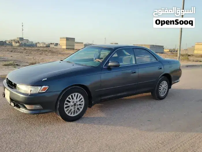 Toyota Crown 1993 photo 4