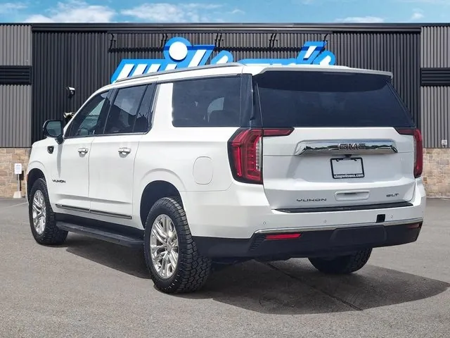 GMC Yukon Xl 2024 photo 3