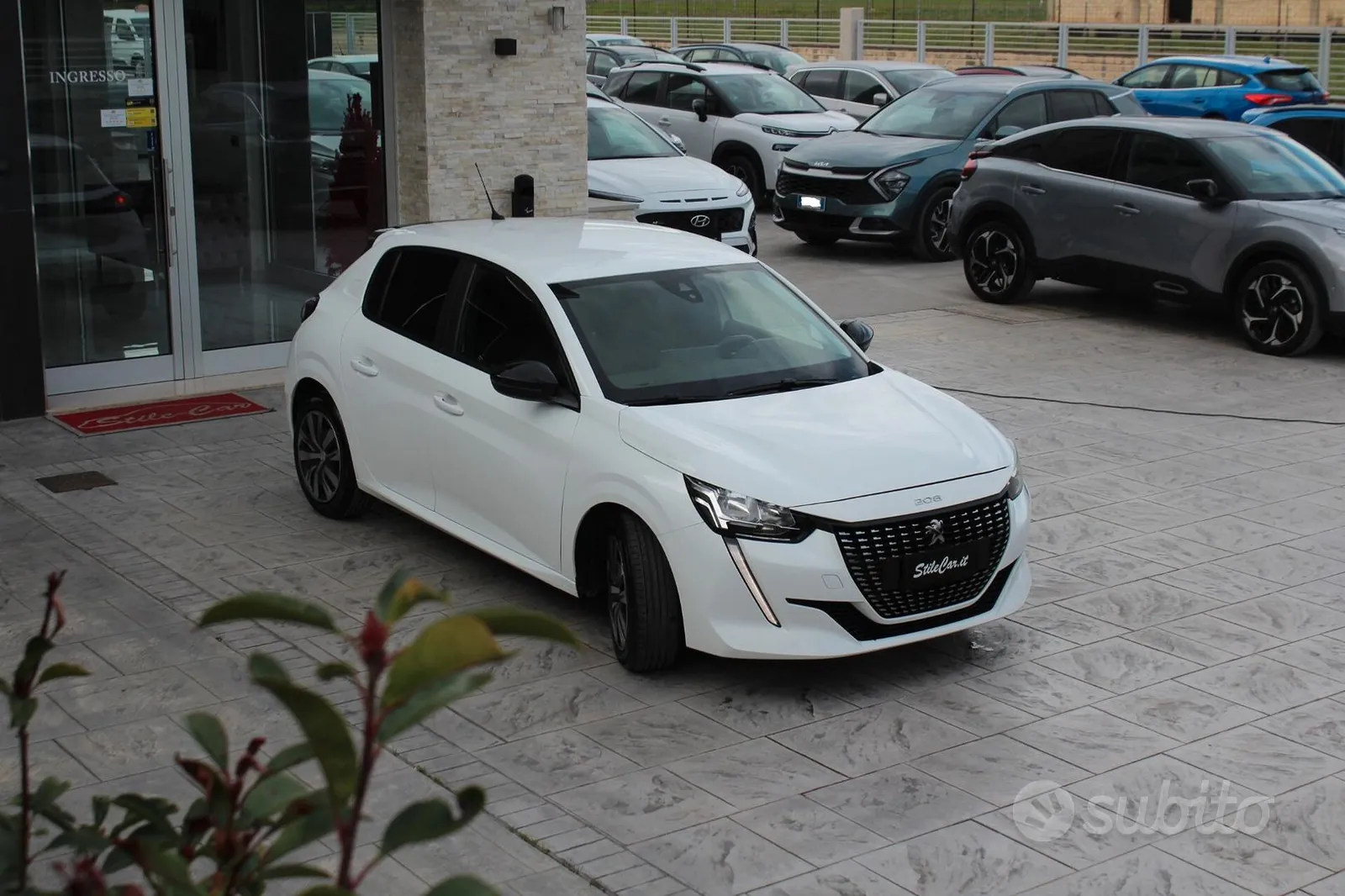 Peugeot 208 2023 photo 5