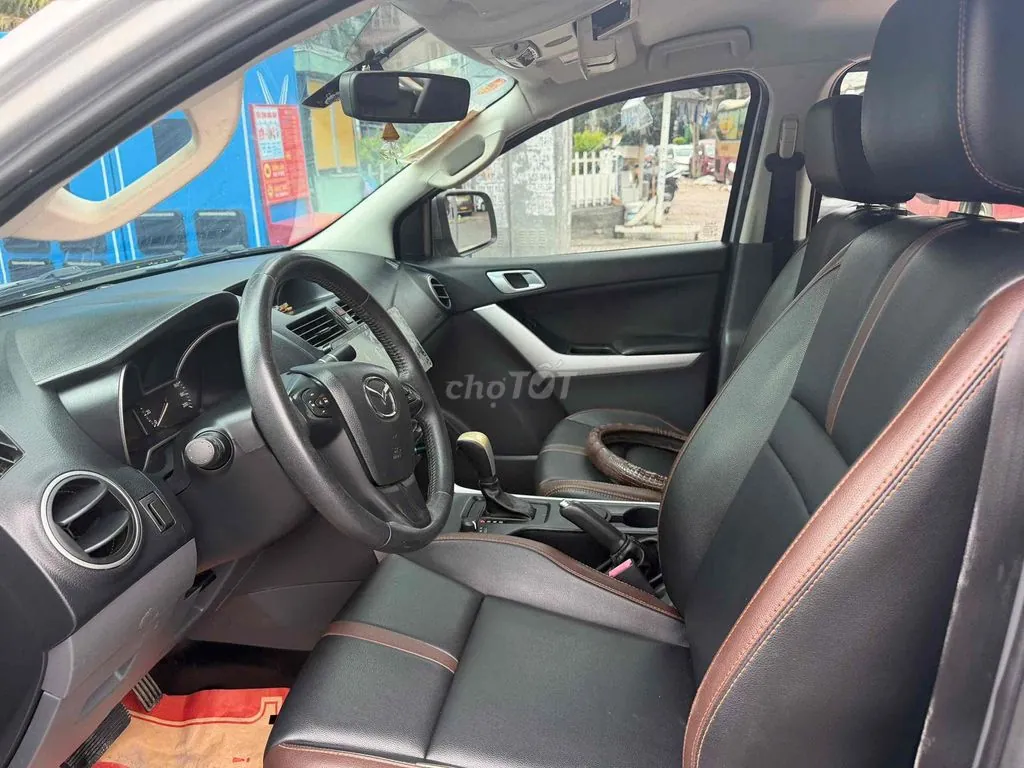 Mazda Bt-50 2016 photo 4
