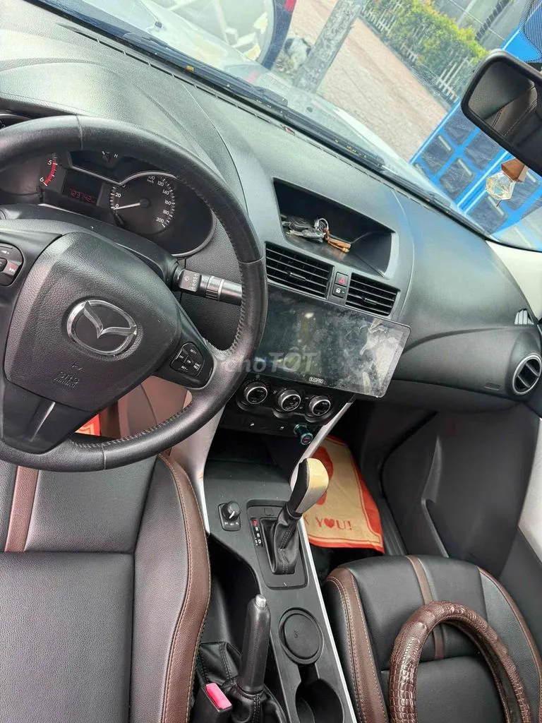 Mazda Bt-50 2016 photo 3