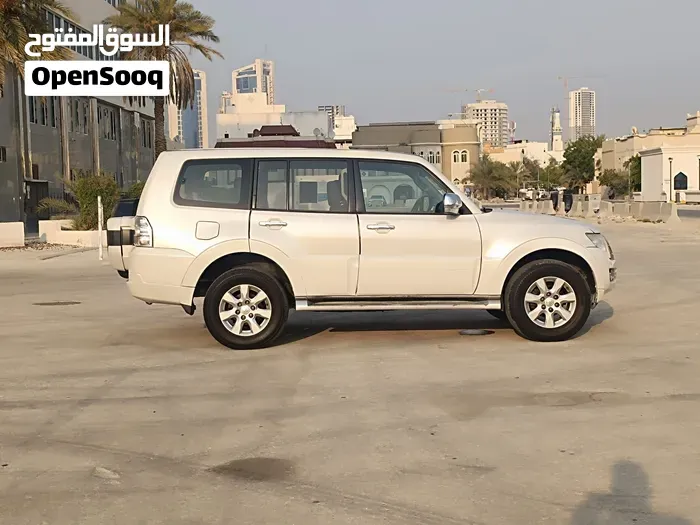 Mitsubishi Pajero 2018 photo 2