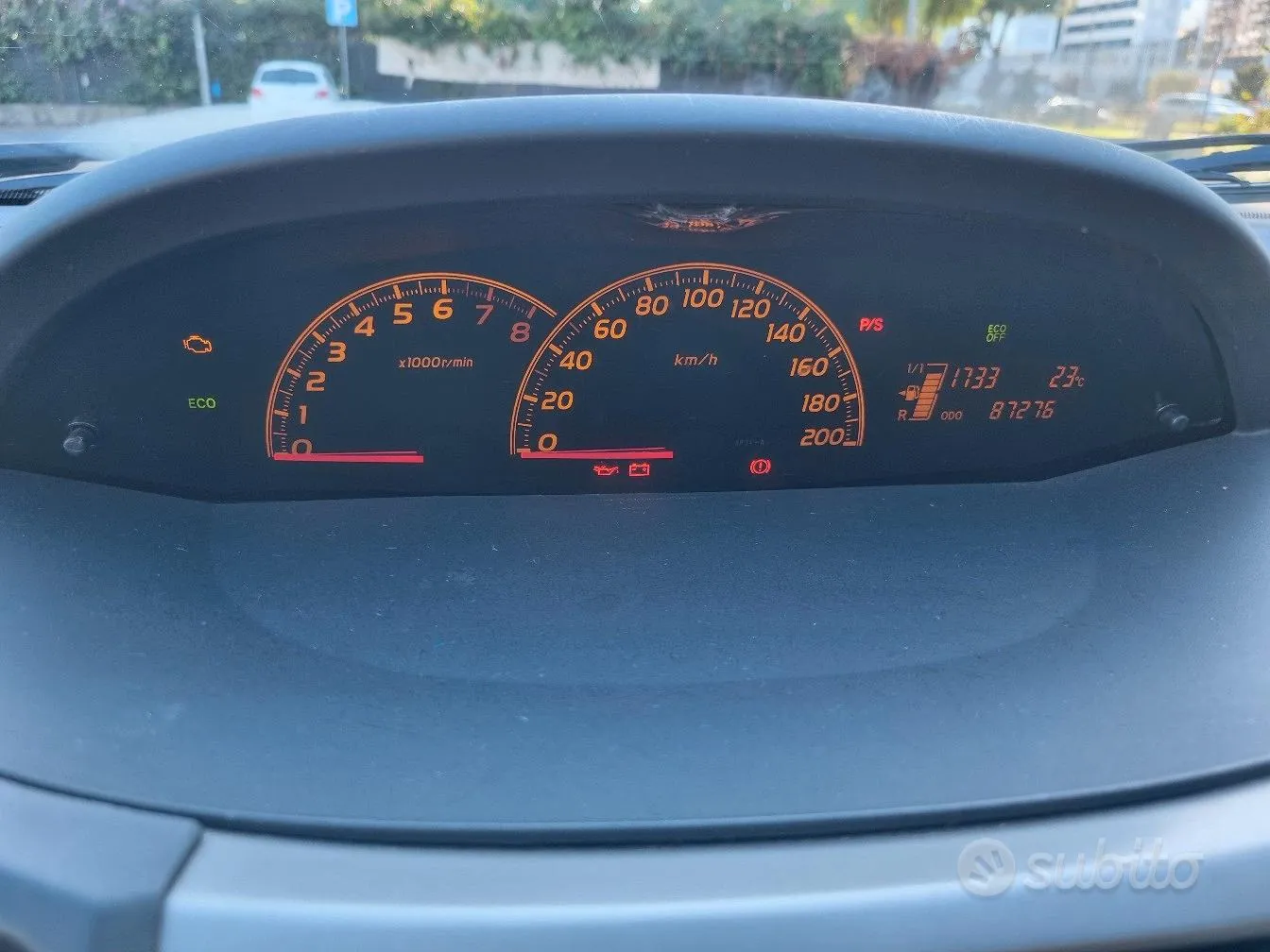 Toyota Yaris 2011 photo 4