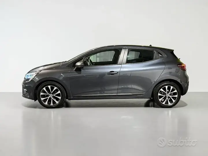 Renault Clio 2022 photo 3