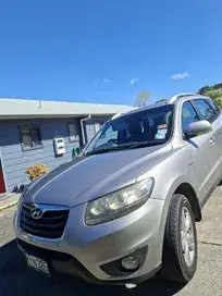 Hyundai Santa Fe 2010 photo 3