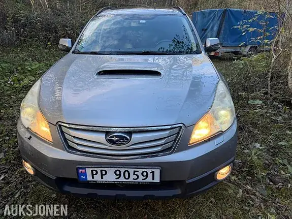 Subaru Legacy 2010 photo 4
