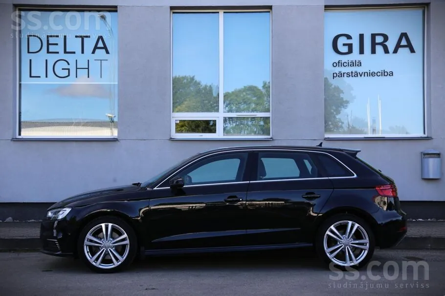 Audi A3 2020 photo 2