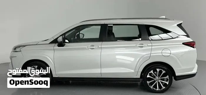 Toyota Veloz Gls 2024 photo 3