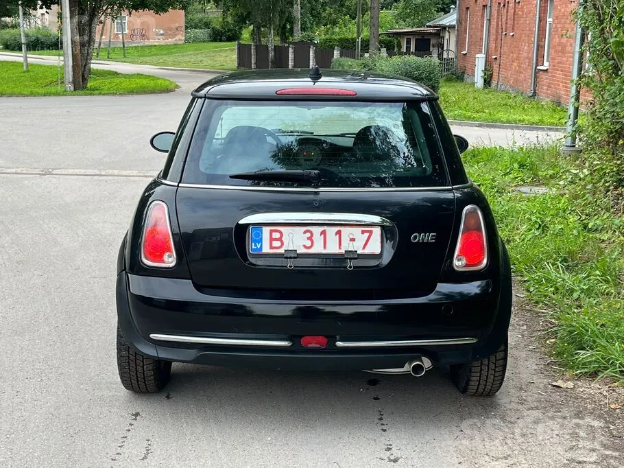 Mini One 2005 photo 4