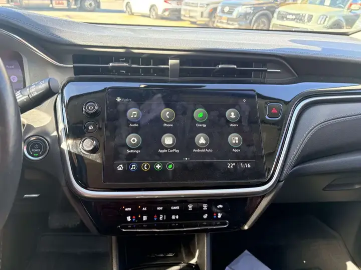 Chevrolet Bolt 2023 photo 2