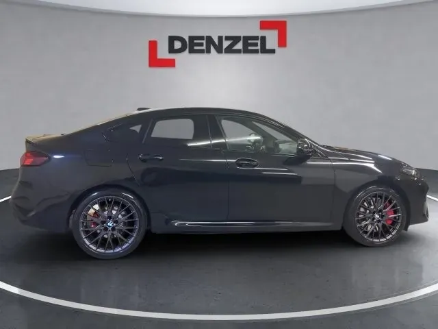 BMW 2 Series 2026 photo 2
