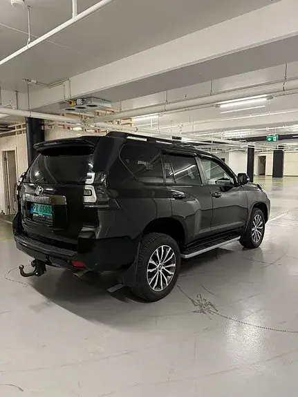 Toyota Land Cruiser 2022 photo 3