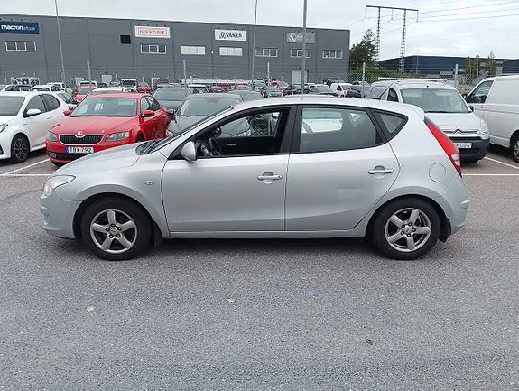 Hyundai I30 2009 photo 2