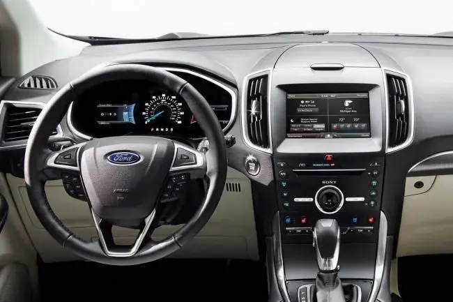 Ford Edge 2015 photo 2