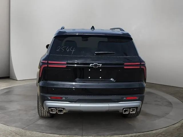Chevrolet Traverse 2027 photo 5