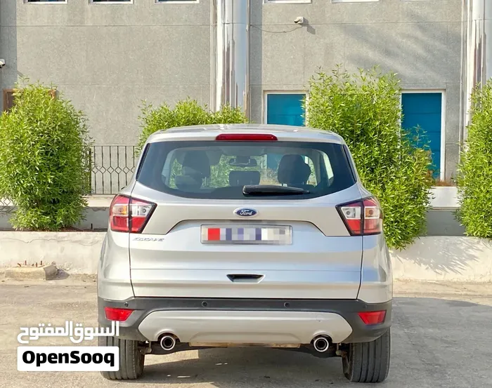 Ford Escape 2019 photo 3