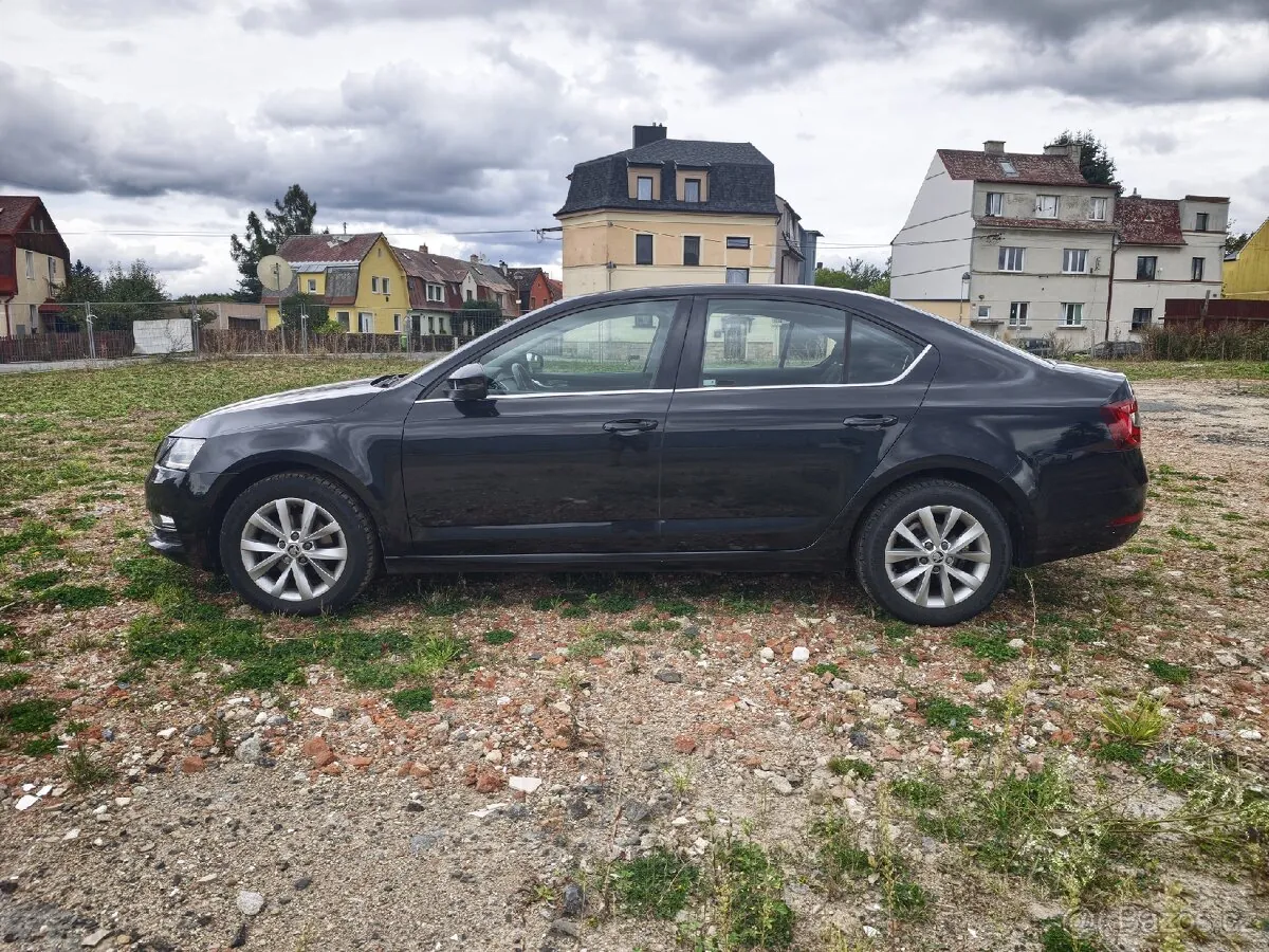 Skoda Octavia 2017 photo 2