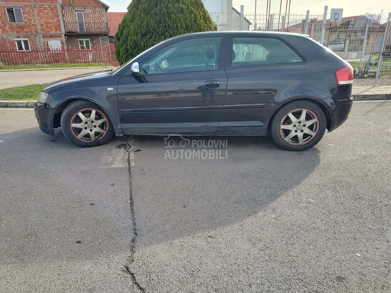 Audi A3 2005 photo 2