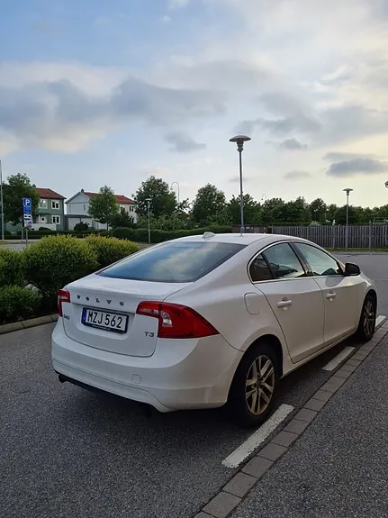 Volvo S60 2016 photo 4